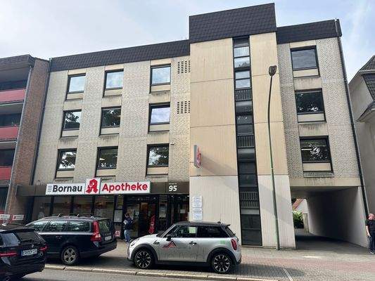 Wohn- und Geschäftshaus