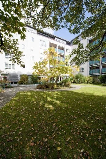 Service-Wohnen für Senioren: 1,5-Zimmer-Wohnung im Seniorenwohnpark Neulichtenhof mit Wintergarten