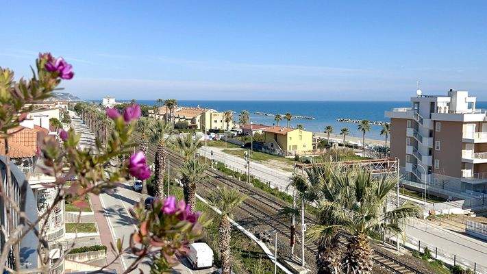 Appartment in Cupra Marittima (Ascoli Piceno)