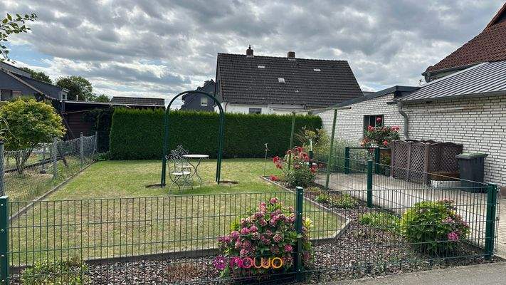 Gepflegtes Gartengrundstück