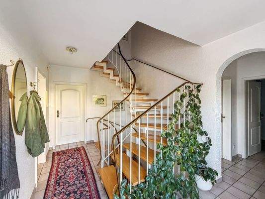 Eingangsbereich/Treppenhaus/Flur
