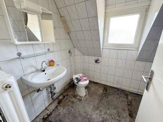 Dachgeschoss Badezimmer