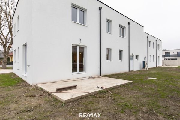 Haus a mit Terrasse