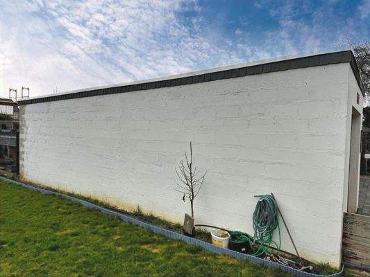 Seitliche Ansicht Garage