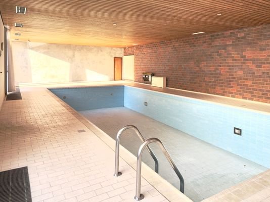 Schwimmbad - reaktivierbar
