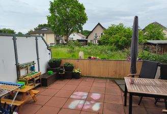 Terrasse mit Grünblick