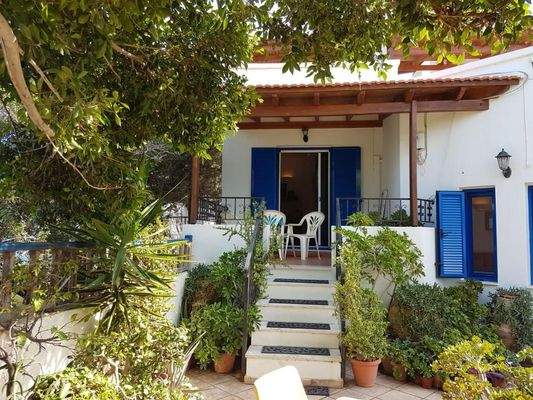 Kreta, Sisi: Wunderschön renoviertes Haus im Dorfzentrum zu verkaufen