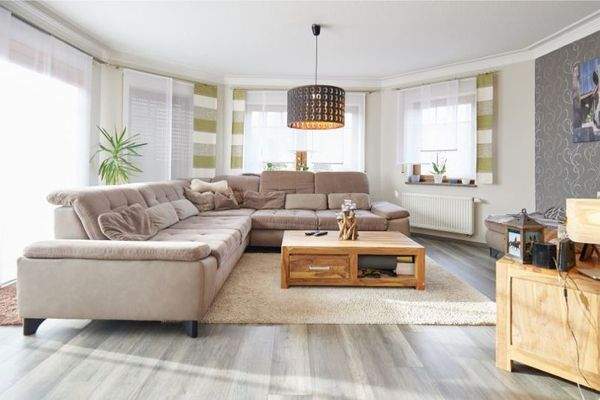 Realis_schwarzenberg_83-03064e