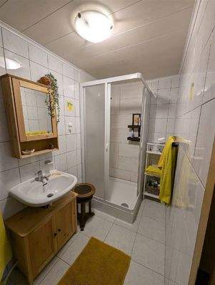 Vorraum Weinkeller Bad