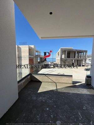 WhatsApp Image 2025-11-14 at 14.14.22 (4).jpeg