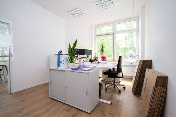 Büro 3
