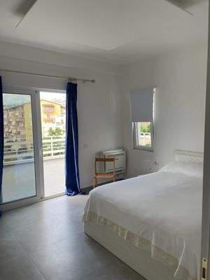 top penthhouse frontline Saranda (42).jpeg