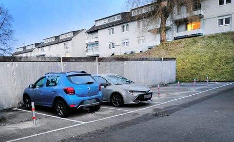 Hermeskeil Garage, Hermeskeil Stellplatz