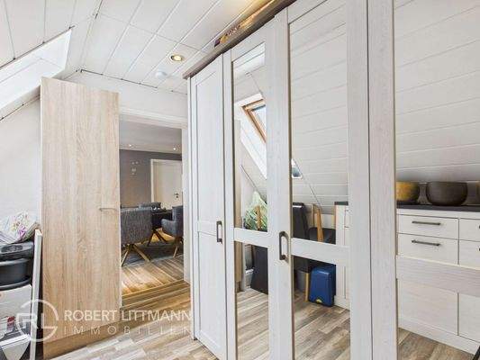 Kinderzimmer2 / Büro