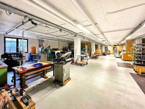 Königsdorf Halle, Königsdorf Hallenfläche