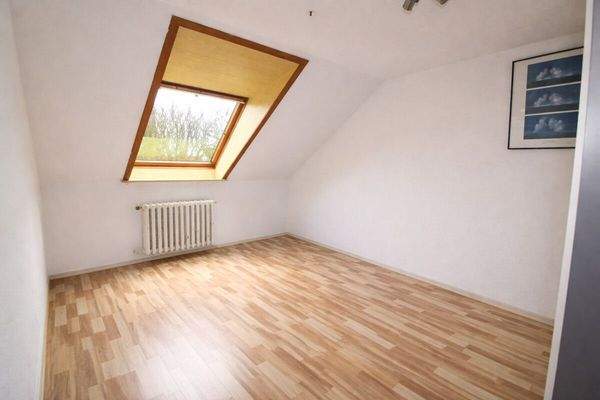 Schlafzimmer 2  - 1. OG