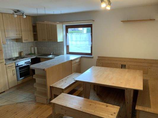 Küche mit Essecke