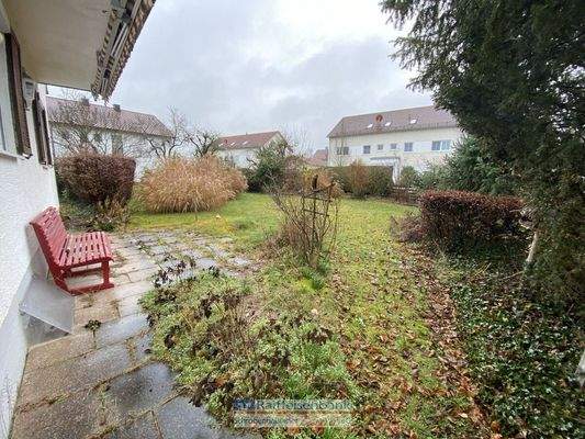 Nachbarbebauung zwei MFH