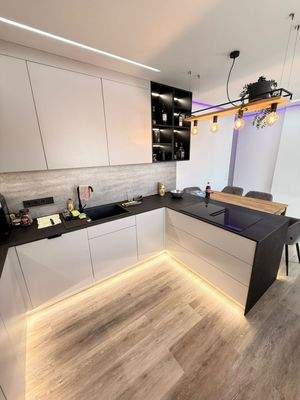 Whg. 2 Einbauküche 2. OG