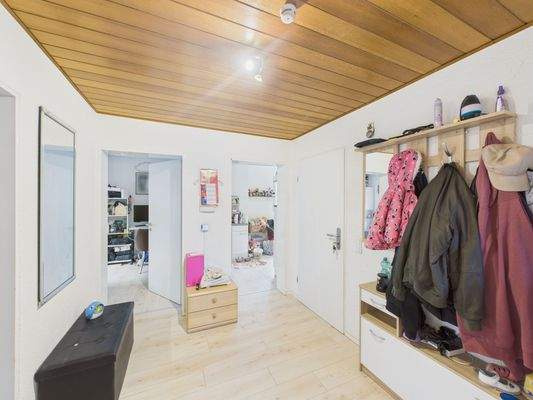 CAM01223G0-PR0177-STILL008