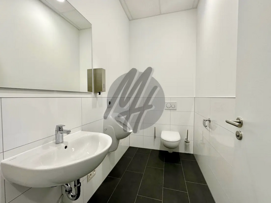 INFOS UNTER: 06171-586000