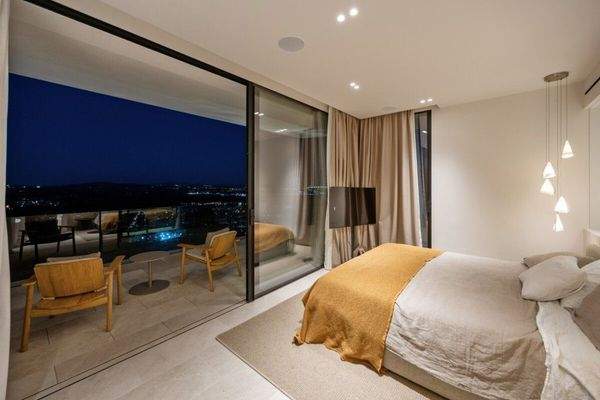 Villa mit Aussicht zu verkaufen in Bunyola, Mallorca BHHS-BAL-1051