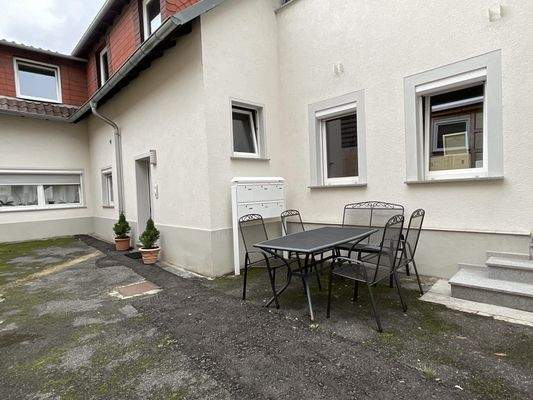 Zugänge Vorder- und Hinterhaus