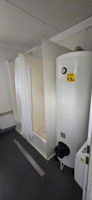 WC-Container, Duschabteile