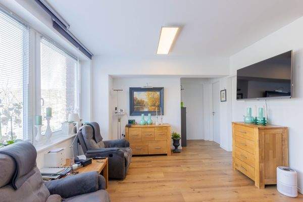 Wohnungsbeispiel 1 (Wohn- und Esszimmer)