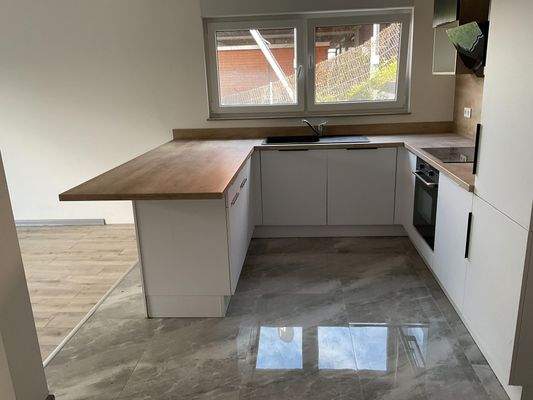 440999531_408955708575929_8054037004080417667_n.jp