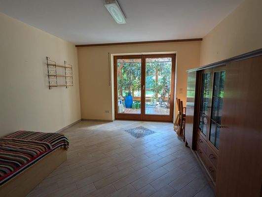 Büro/Gast/Kind im EG