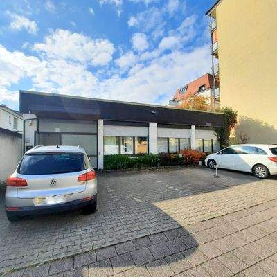 Außenansicht_Stellplätze