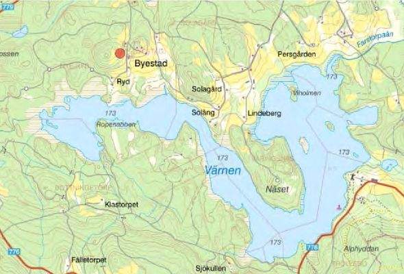 Vetlanda kummun am See Värnen