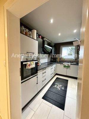 8 EG Wohnung Küche