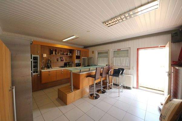 Halle 4 - Bürotrakt