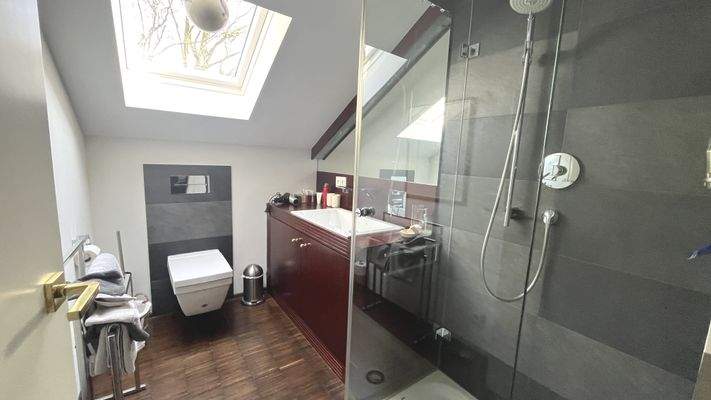 Gäste-Bad im Obergeschoss