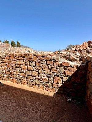 Kreta, Plaka Elounda: Unfertige Villa mit Pool und Meerblick