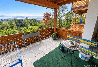 EG Balkon B1