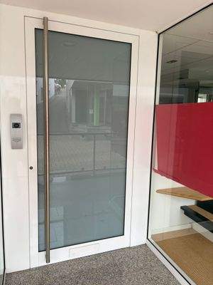 Eingang zu den Wohnung von der Hillstraße aus