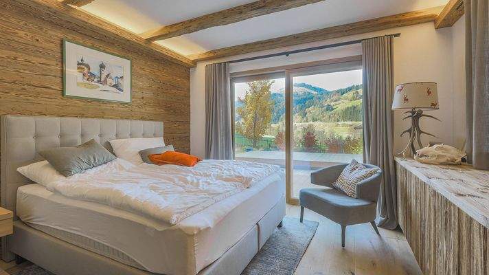 KITZIMMO-Luxuswohnung mit Pool in Toplage kaufen - Immobilie Jochberg.