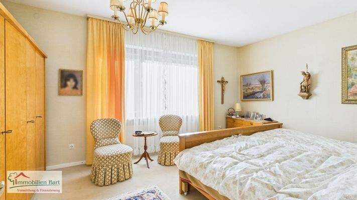 EG - zweites Schlafzimmer