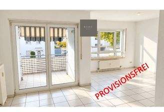 Wohnzimmer Digital aufgehellt und aufgeräumt