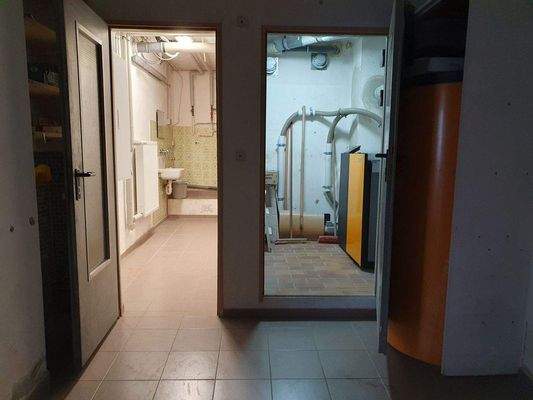 EG Heizung Hauswirtschaft Pelletslager