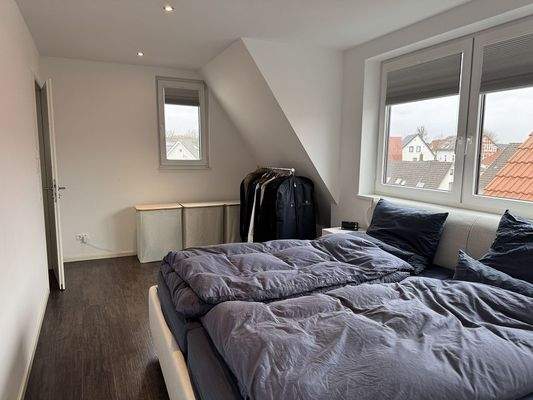 Schlafzimmer (3).JPG