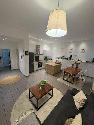 8919953c-3b3d-45b1-a1a6-10e997b72f86