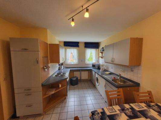 Küche 3.jpg
