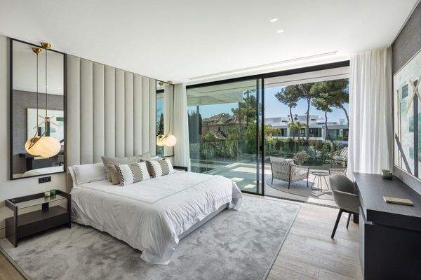 Photo: Villa in Nueva Andalucia