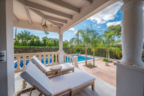 Terrace in villa in Palmanova 6