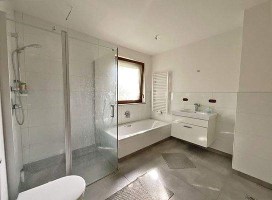 Badezimmer im Erdgeschoss