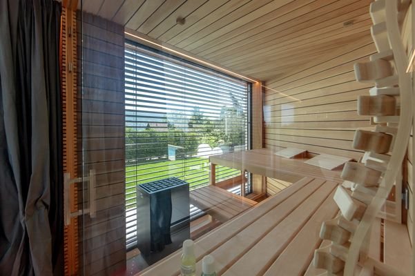 Sauna EG mit Garten- und Seeblick.jpg